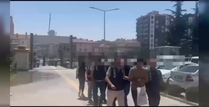 Niğde'de traktör römorku dolandırıcılığı: 3 tutuklama