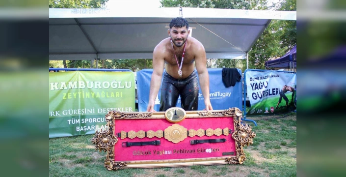 Ödemiş'te Yağlı Güreşler: Erkan Taş Başpehlivan Oldu