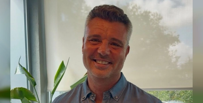 Sadettin Saran, Fenerbahçe başkanlığı için 500 imzayı teslim etti