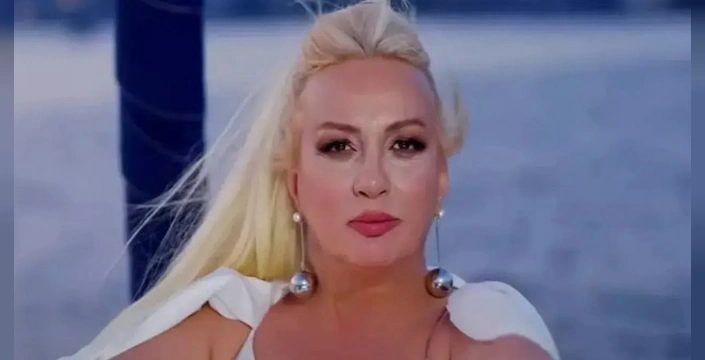 Sanatçı Ayla Başar hayatını kaybetti