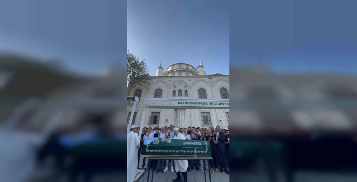 Sarıyer'de üzücü olay: 15 yaşındaki Hilal Ö., son yolculuğuna uğurlandı