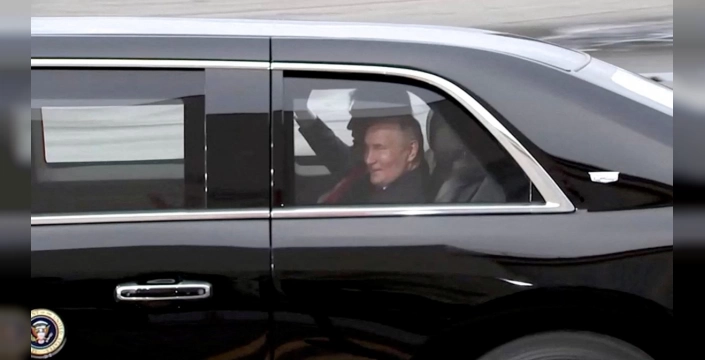 Trump ve Putin, Alaska'da buluştu: 3 saat süren görüşme sonrası 'yapıcı' değerlendirmesi