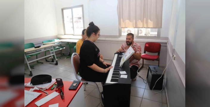 Turgutlu'da kış spor okulları ve kültür kursları başlıyor