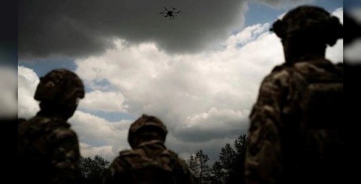 Ukrayna'dan Rusya'ya İHA Saldırıları: Moskova'da havaalanı operasyonları askıya alındı