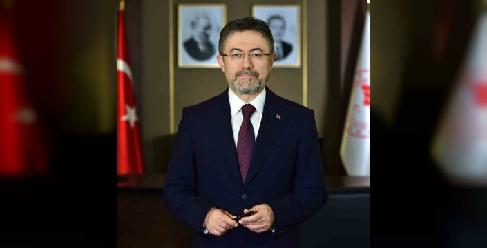 Yatağan'da yangın söndürme uçağı acil iniş yaptı