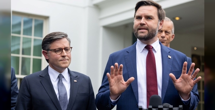 ABD'de federal hükümetin kapanma riski: Vance, Demokratları suçladı