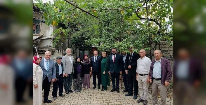 AK Parti heyeti şehit ailesini ziyaret etti