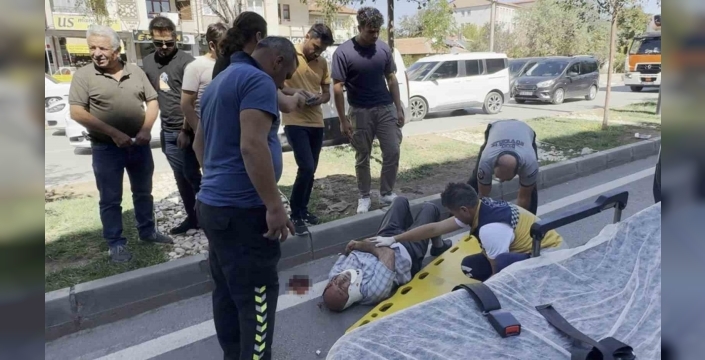Aksaray'da emekli maaşı çektikten sonra kaza: Yaşlı adam yaralandı