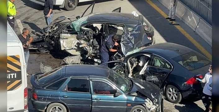 Ankara'da zincirleme kaza: 4 yaralı