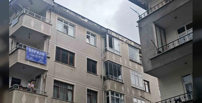 Arhavi'de korkunç kaza: 10 günlük bebek 5. kattan düşerek hayatını kaybetti