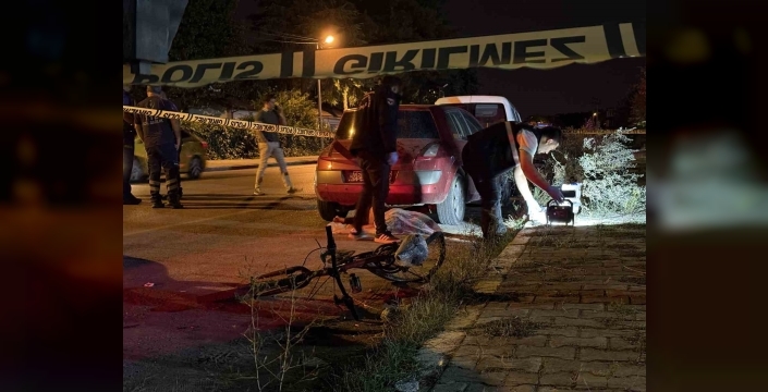 Arifiye'de trafik kazası: Bisikletli genç hayatını kaybetti