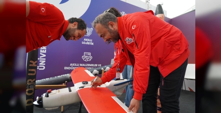 Bartın Üniversitesi Rektörü Akkaya, TEKNOFEST İstanbul'da