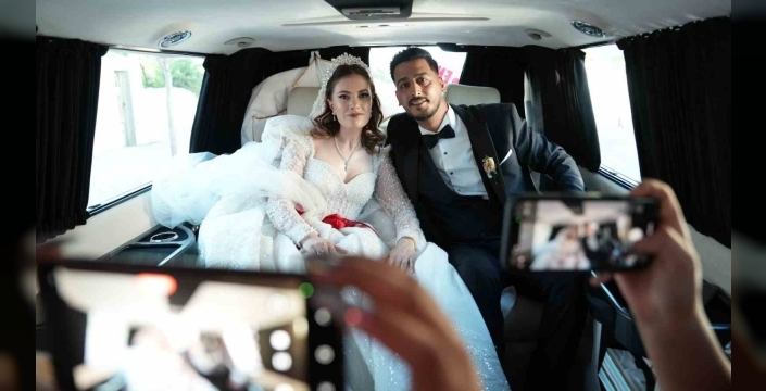 Battalgazi Belediye Başkanı, depremzede çifte makam aracını gelin arabası olarak tahsis etti