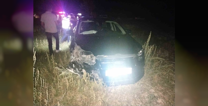 Çal'da düğün konvoyunda kaza: Yaralanan yok