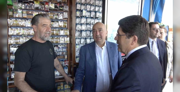 Çanakkale'de Bakan Tunç'un yoğun programı: Esnaf ziyaretleri ve partililerle buluşma