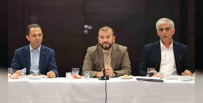 Candaroğlu: İSKİ, sosyal konutlara su vermiyor, yıkım yazısı gönderiyor