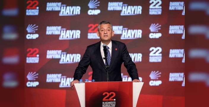 CHP 22. Olağanüstü Kurultayı: Özel, '47 yıl sonra birinci parti olduk' dedi