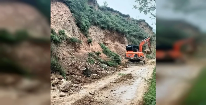 Çin'de 5.0 büyüklüğünde deprem: 7 yaralı, çok sayıda ev hasar gördü