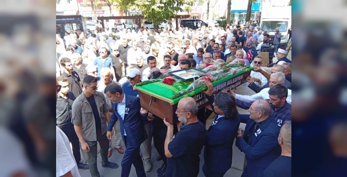 Denizli'de CHP'li avukat Ömer Naci Yağcı son yolculuğuna uğurlandı