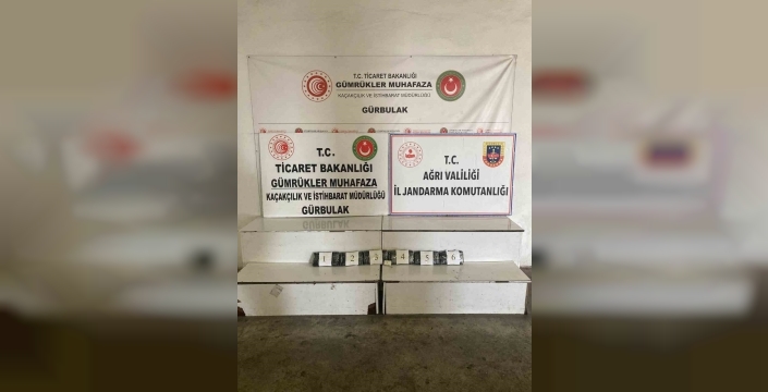 Doğubayazıt'ta uyuşturucu operasyonu: 3 kilo 750 gram esrar ve 48 gram afyon sakızı ele geçirildi