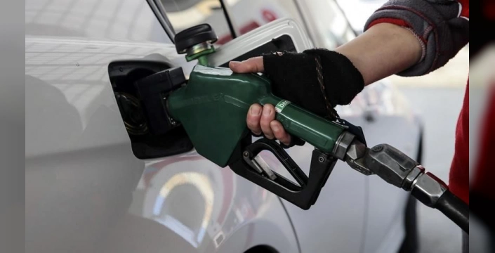 Endonezya'da yakıt sıkıntısı: Shell ve BP istasyonlarında benzin yok