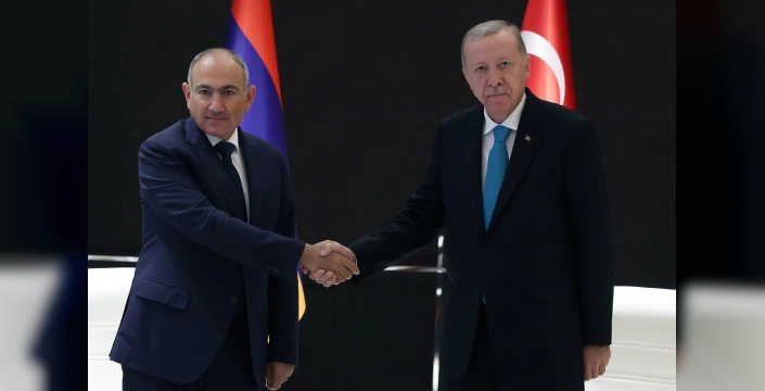Erdoğan, Çin'de Aliyev ve Paşinyan ile görüştü