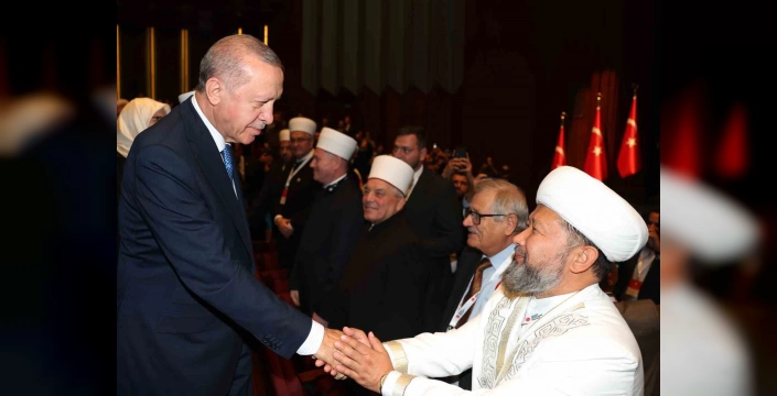 Erdoğan: Netanyahu'nun Filistin'deki kıyamına seyirci kalamayız