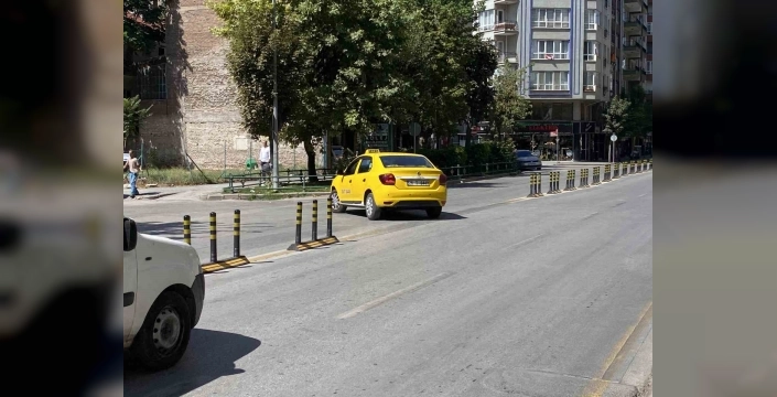 Eskişehir'de trafik cezası tartışması: Uyarı levhası yok, ceza var