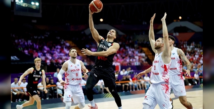 EuroBasket 2025: Son 16'ya yükselenler belli oldu