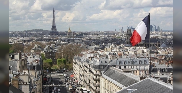 Fransa'da genel grev: Eğitimden ulaşıma tüm sektörler duruyor
