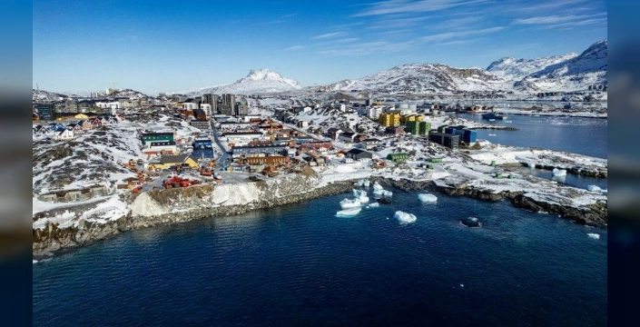 Fransa Dışişleri Bakanı Barrot: Grönland satılık değil