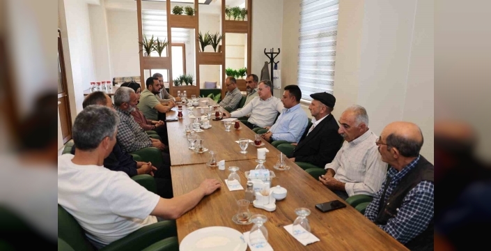 Hacılar Belediye Başkanı Özdoğan: Muhtarlarla yaz dönemi çalışmalarını değerlendirdik