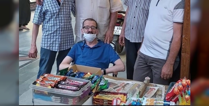 İnegöl Belediye Başkanı Taban: Engelli satıcının çalınan parasını karşıladı