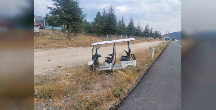 Isparta'da golf aracı kazası: Sürücü yaralandı