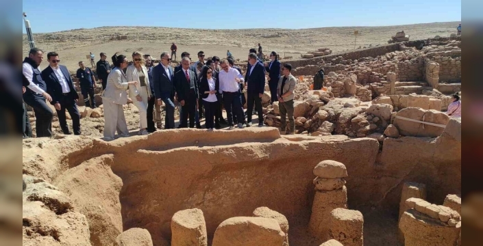 Japon Altes Prensesi Akiko Mikasa, Şanlıurfa'daki Taş Tepeler Projesi'ni gezdi