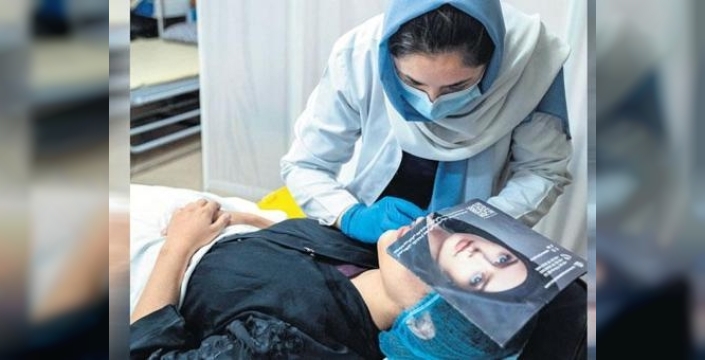 Kabil'de güzellik merkezleri yoğun ilgi görüyor: Taliban üyeleri de sakal ektiriyor