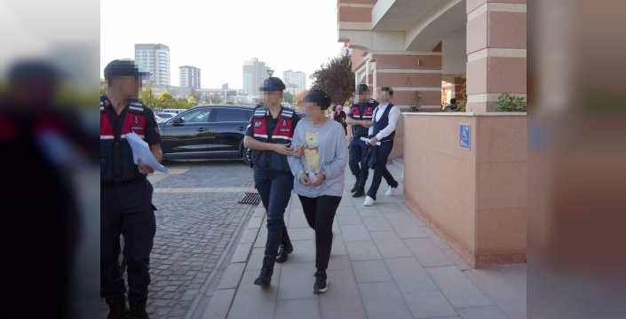 Kastamonu'da uyuşturucu operasyonu: 848 gram metamfetamin ele geçirildi