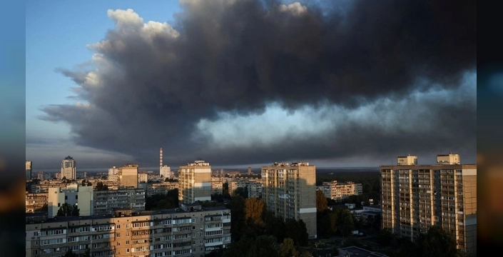 Kiev'e saldırı: Üç kişi hayatını kaybetti