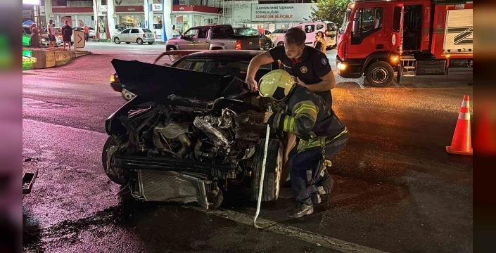 Körfez'de trafik kazası: 4 yaralı