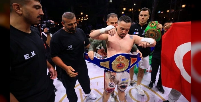 Kubilay Alcu, Brezilyalı rakibini yenerek WBF Dünya şampiyonu oldu