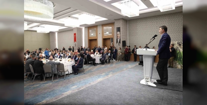 Kurum, Trabzon'da konuştu: Depremzedelere yılsonuna kadar ev