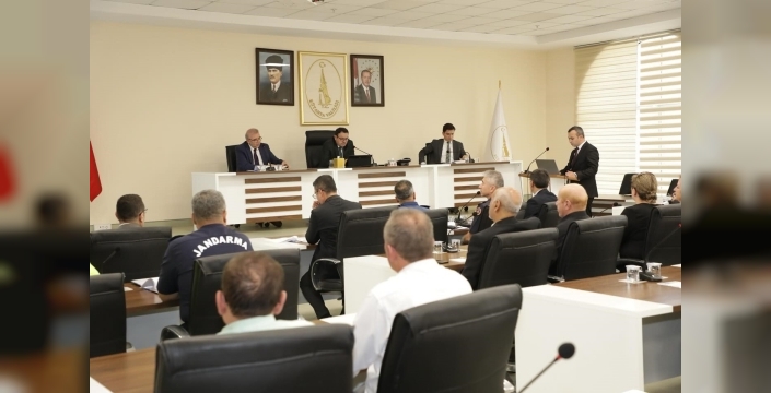 Kütahya’da Okul Güvenliği Toplantısı: 2025-2026 Eğitim Öğretim Yılı İçin Önlemler Alındı