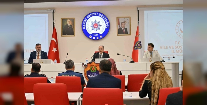 Manisa’da kadına yönelik şiddetle mücadele toplantısı