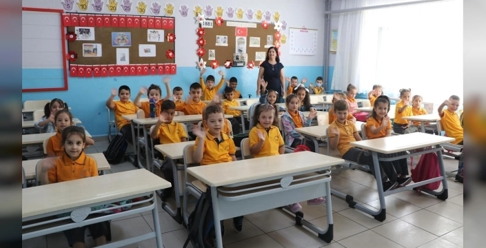 Muğla'da yeni eğitim öğretim yılı başladı: 163 bin öğrenci ders başı yaptı