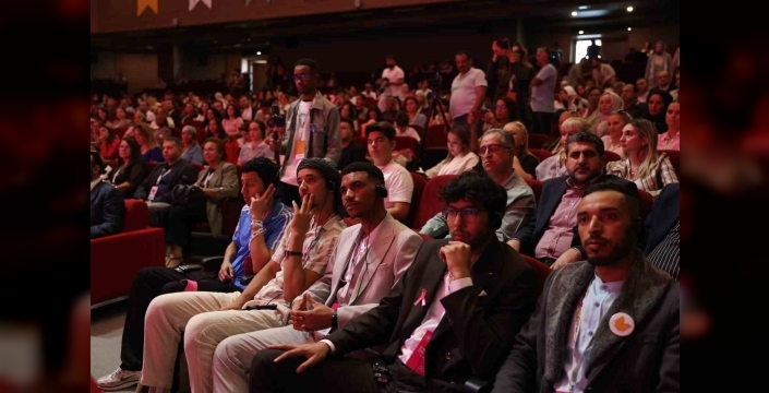 Muş'ta düzenlenen 12. Uluslararası Onkoloji Günleri başladı