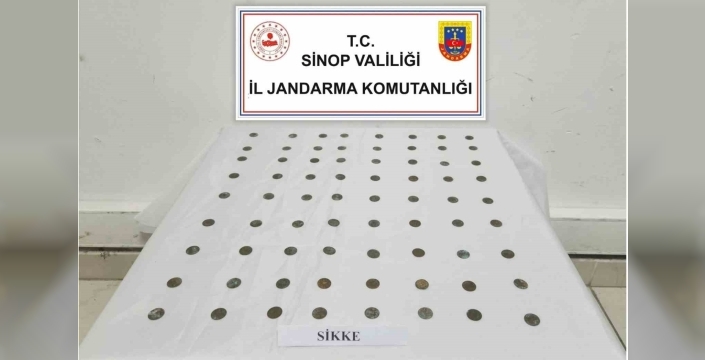Sinop'ta tarihi eser operasyonu: 72 sikke ele geçirildi