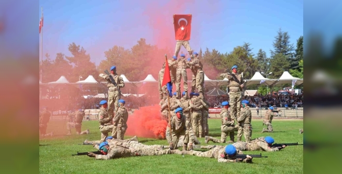 Söğüt Ertuğrul Gazi Anma ve Yörük Şenlikleri sona erdi
