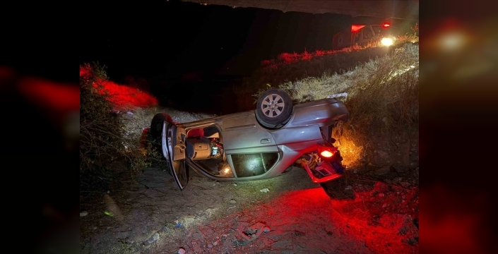 Sungurlu'da Köprüden Uçan Otomobil: 2 Yaralı