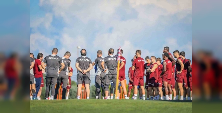 Trabzonspor'da transfer sezonu: 29 milyon Euro'luk harcama, 40 milyon Euro'luk gelir