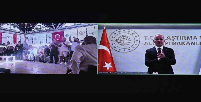 Uraloğlu açıkladı: 9,3 milyon engelli demiryolunda ücretsiz seyahat etti